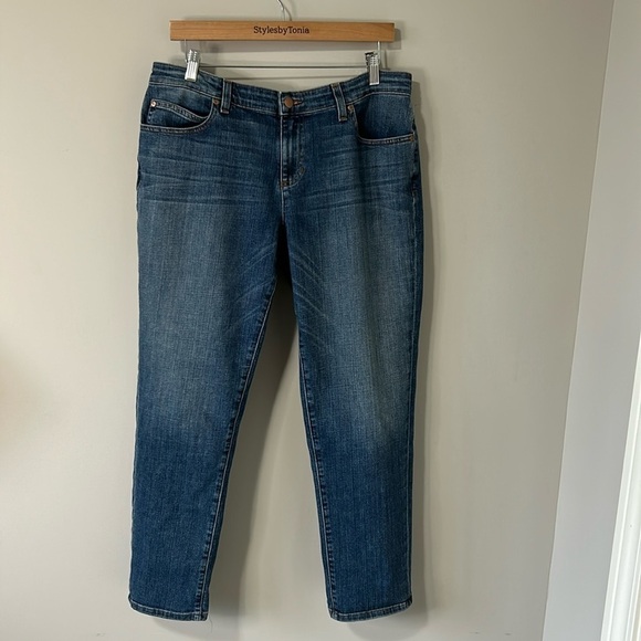Eileen Fisher Mid Rise Slim Straight Leg Organic Cotton Stretch Jeans Size 12 - Picture 1 of 10
